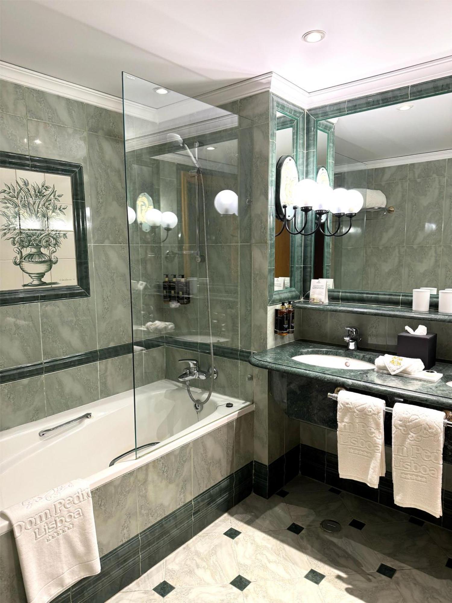 Premium Room - River View,1697776304:JPEG